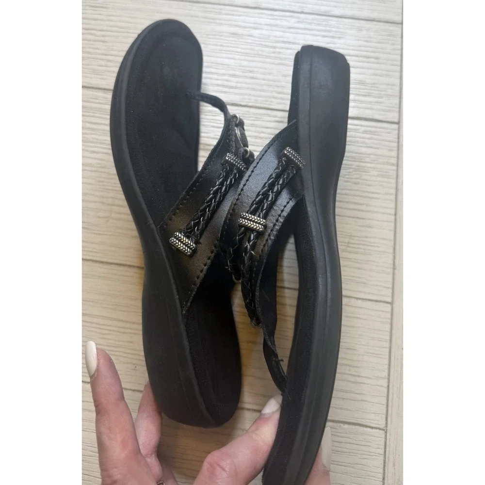 Minnetonka silverthorne thong